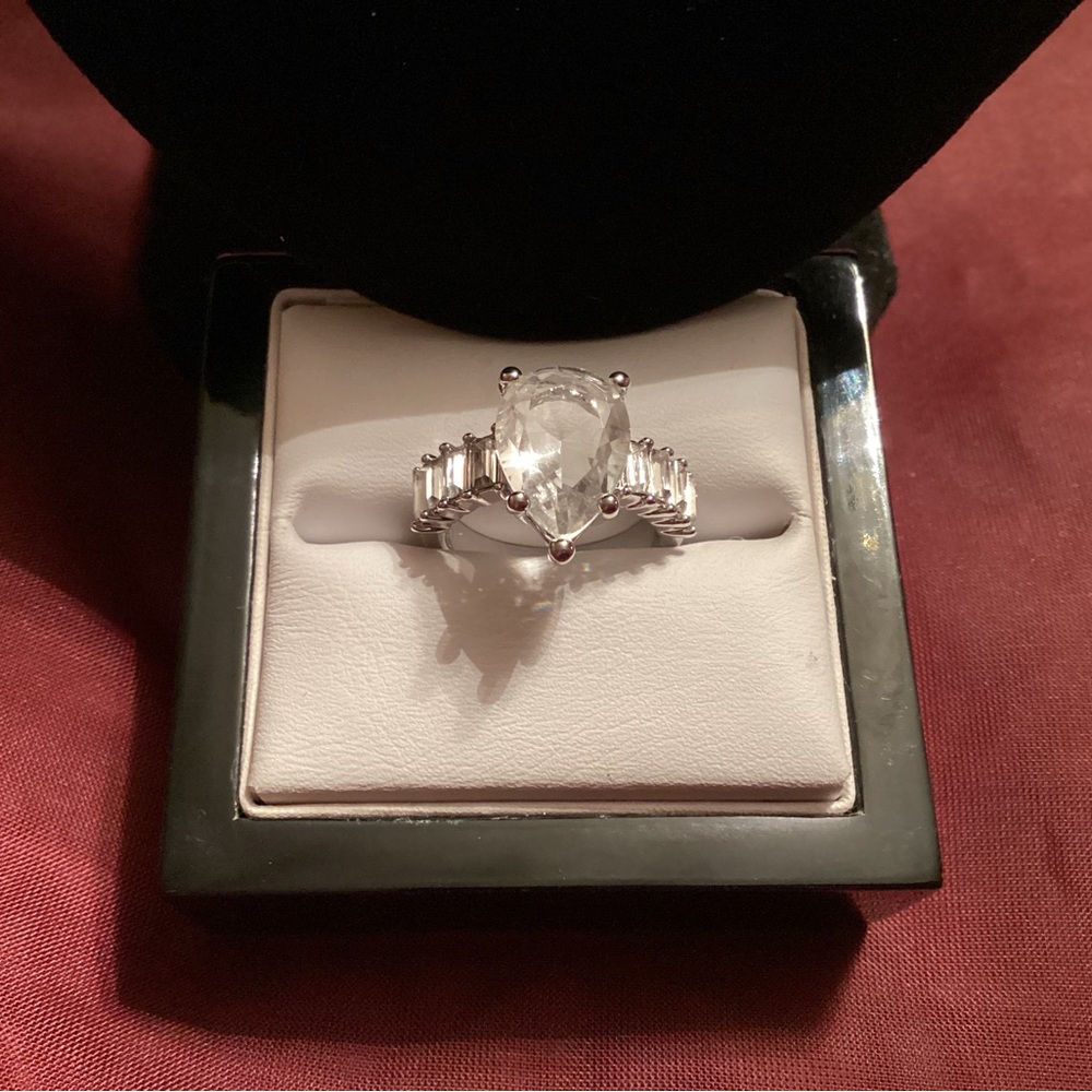Pear Shaped Women's Ring